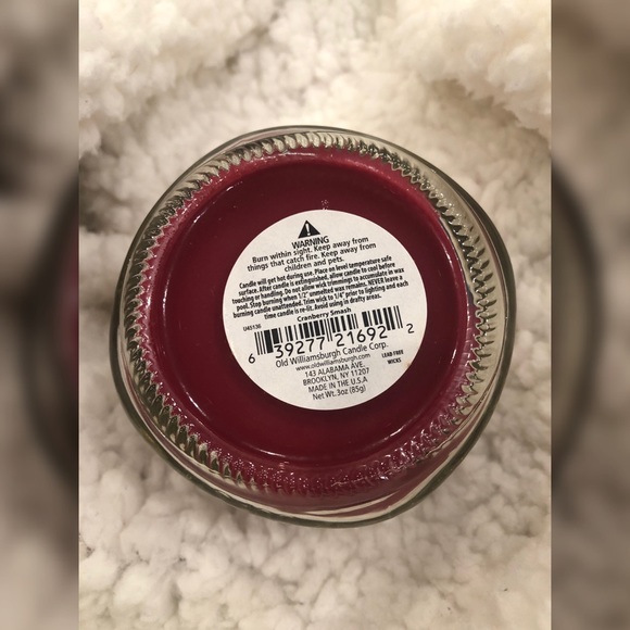 ❄️3/$12❄️ Cranberry Smash candle - Picture 4 of 4